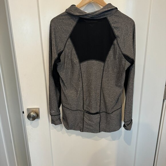Champion woman's semi fitted gray long sleeve athletic shirt - size large - Picture 2 of 7